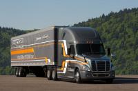 Freightliner unveiled efficient Cascadia Evolution with Detroit diesel 