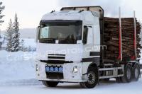 Spy photos of the new Volvo FH