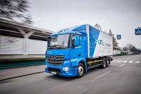 Mercedes-Benz отправляет 10 электрических eActros на дорожные тесты