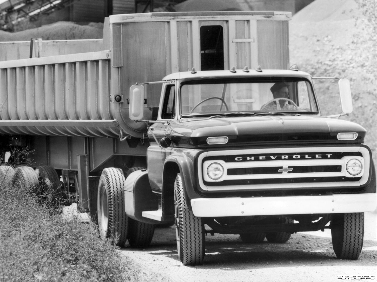 66 C20 Service Truck. http://67-72chevytrucks.com/vboard/s...d.php?t=426650...