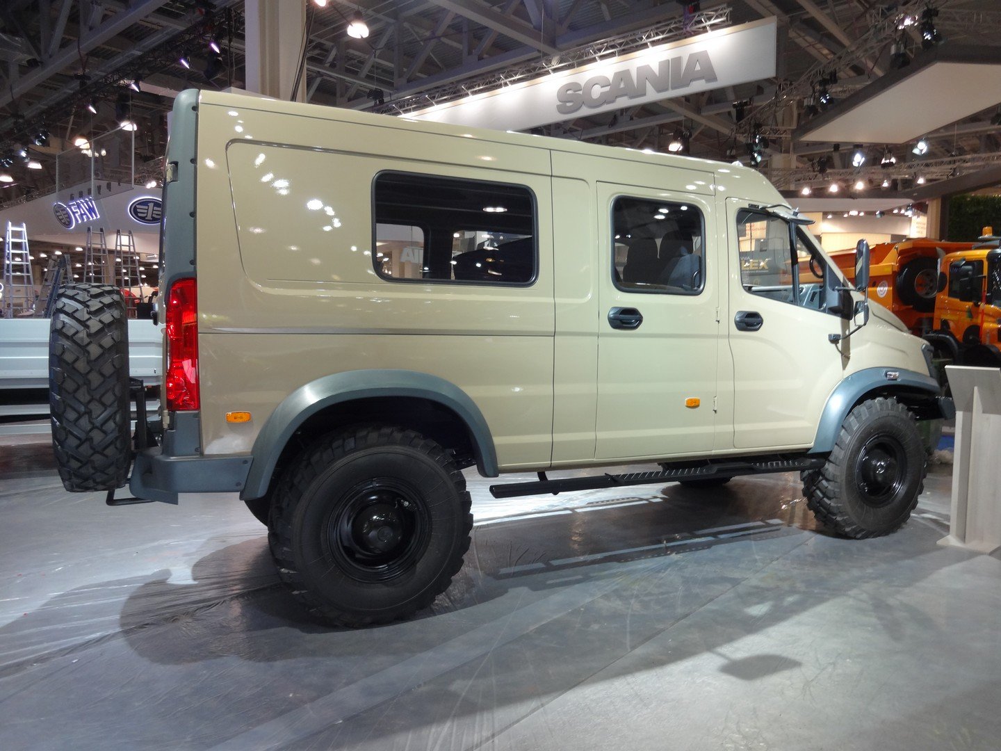 gaz 4x4 van