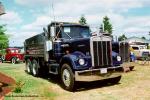 W900 with narrow hood