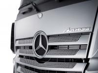 One more time about the Mercedes-Benz Actros MP4