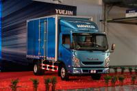 Nanjing Iveco presented a new light trucks Yuejin 超越 