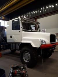 Dutch rally driver is working on a bonneted DAF truck for rallyraids