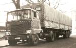 Mack with Motor Panels Cab